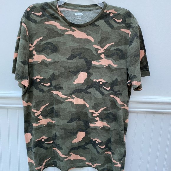 Old Navy Camouflage T-shirt size Large tee - Picture 6 of 9